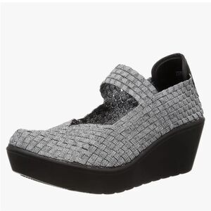 St. John’s Bay Karma Pewter Mary Jane Wedge Shoes Stretchy Casual Size 10 NWT